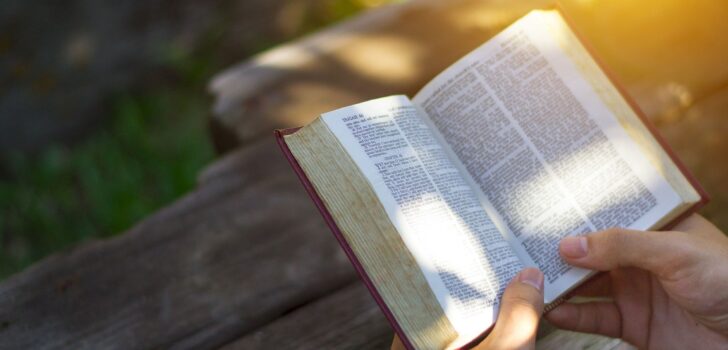150 frases bíblicas curtas mais lindas que vão edificar sua vida