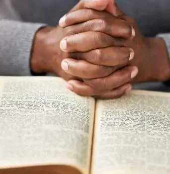 12 versículos para todos os MOMENTOS de nossa vida que vão restaurar hoje